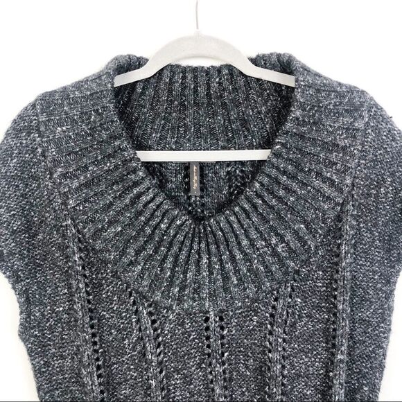 BCBGMAXAZRIA | Sweater Tunic or Dress Gray Black Heathered Women’s Size Medium - Picture 4 of 9